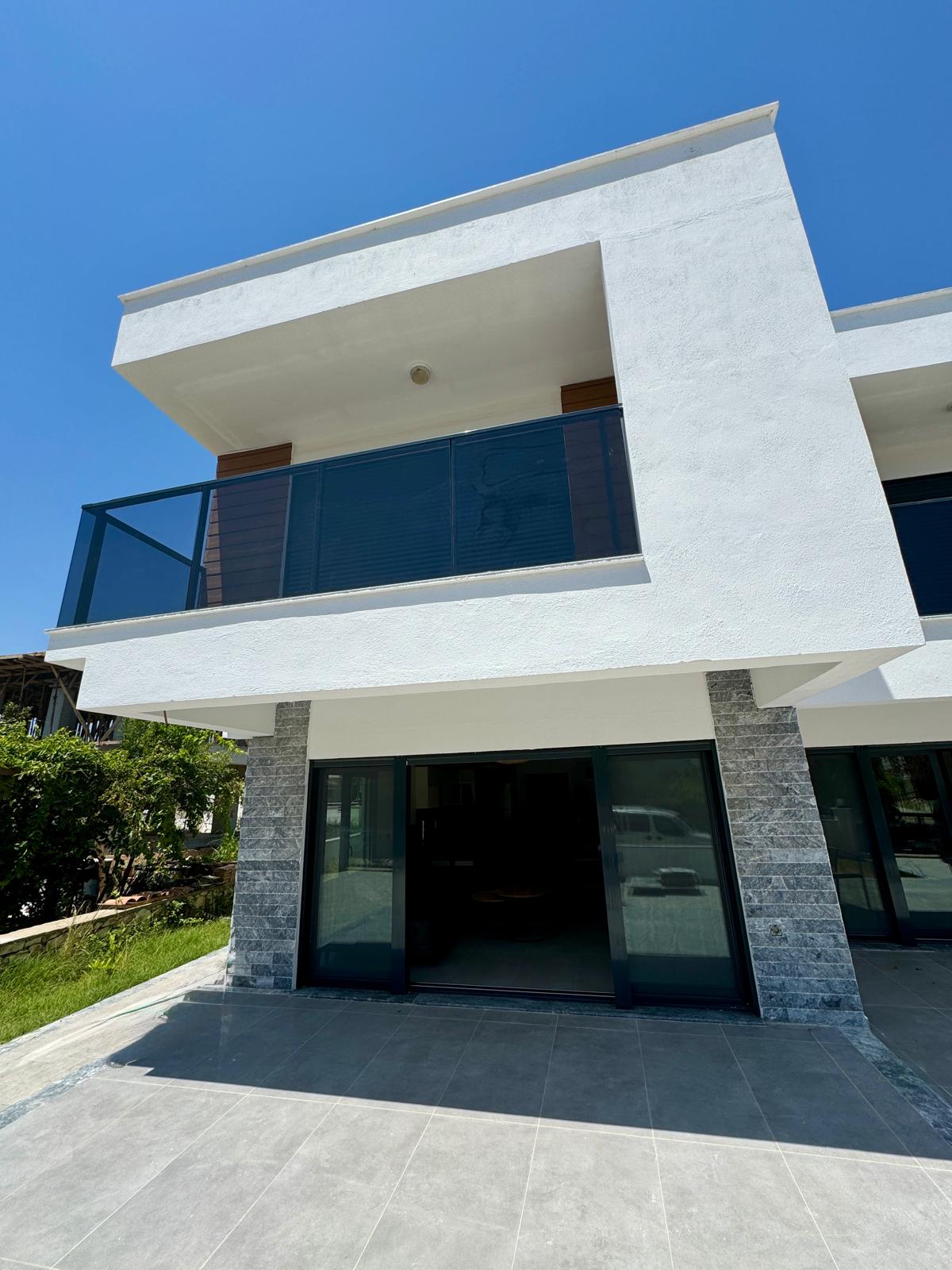 Muğla Ören 2+1 denize 70 metre aile villası